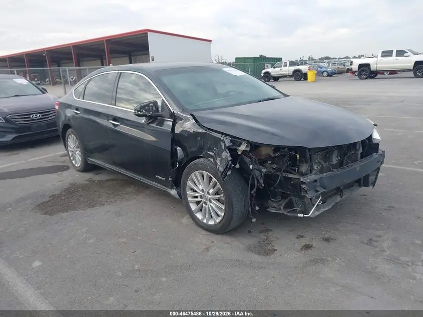 2015 Toyota Avalon Hybrid XLE Touring