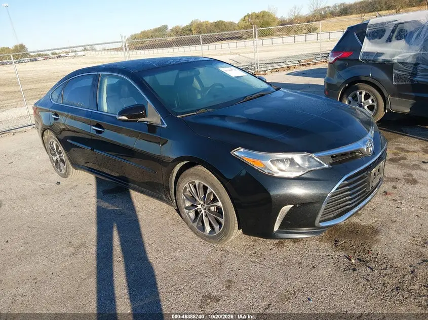 2016 Toyota Avalon XLE