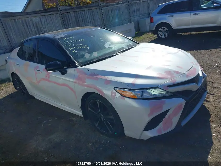 2020 Toyota Camry XSE