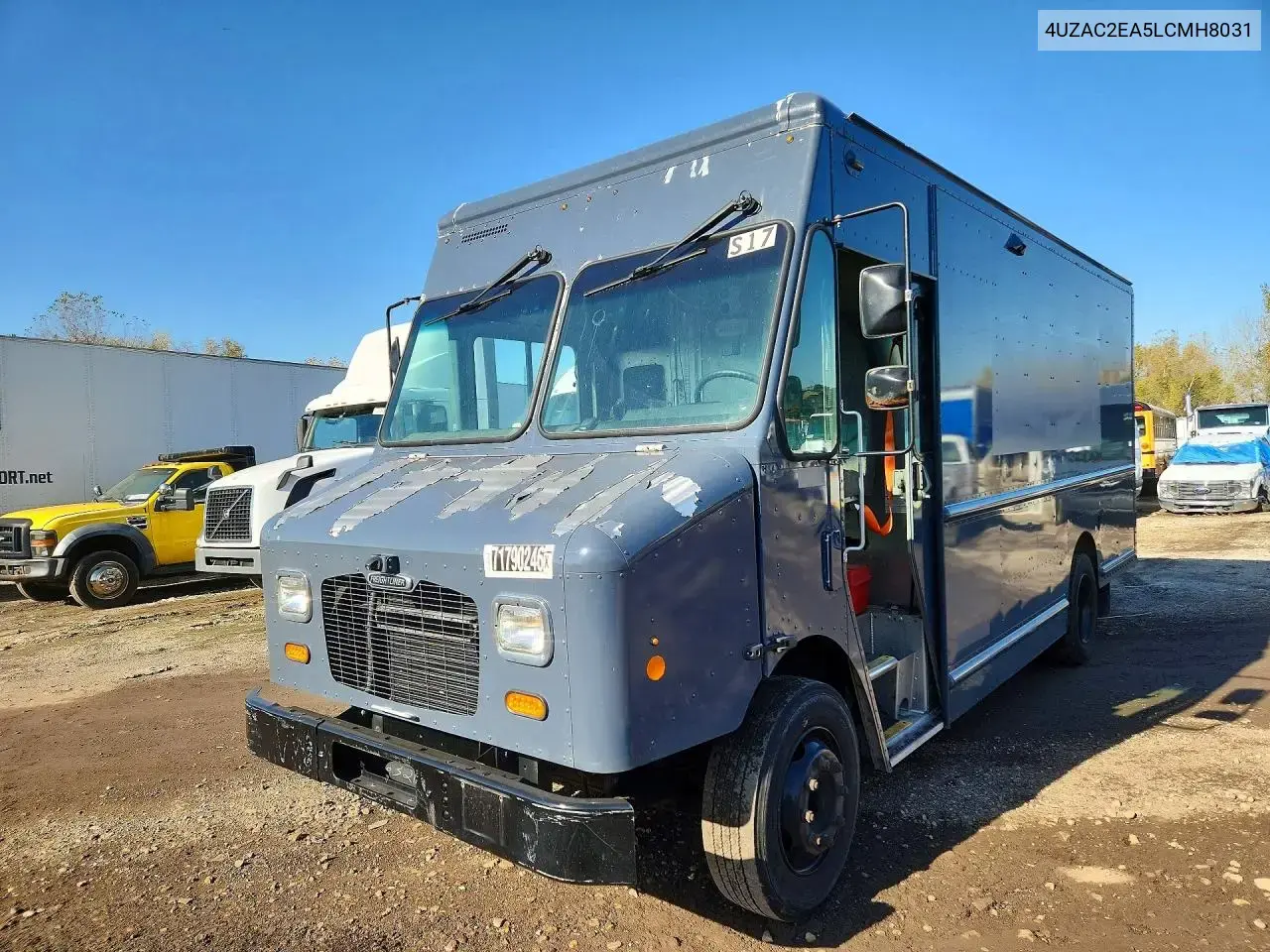 2020 Freightliner Mt45G Chassis Delivery Truck