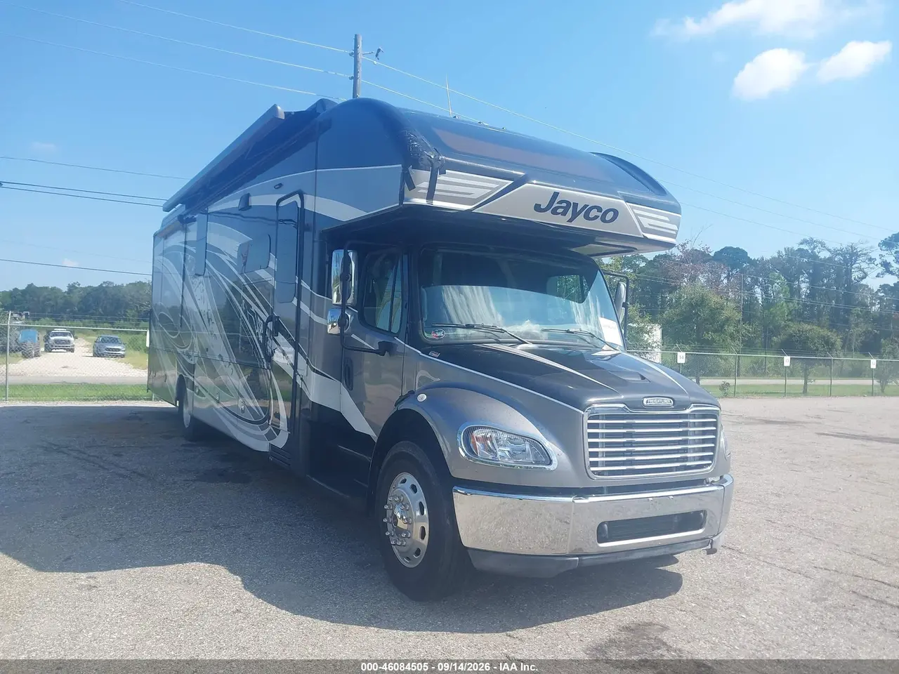 2021 Freightliner Chassis S-2