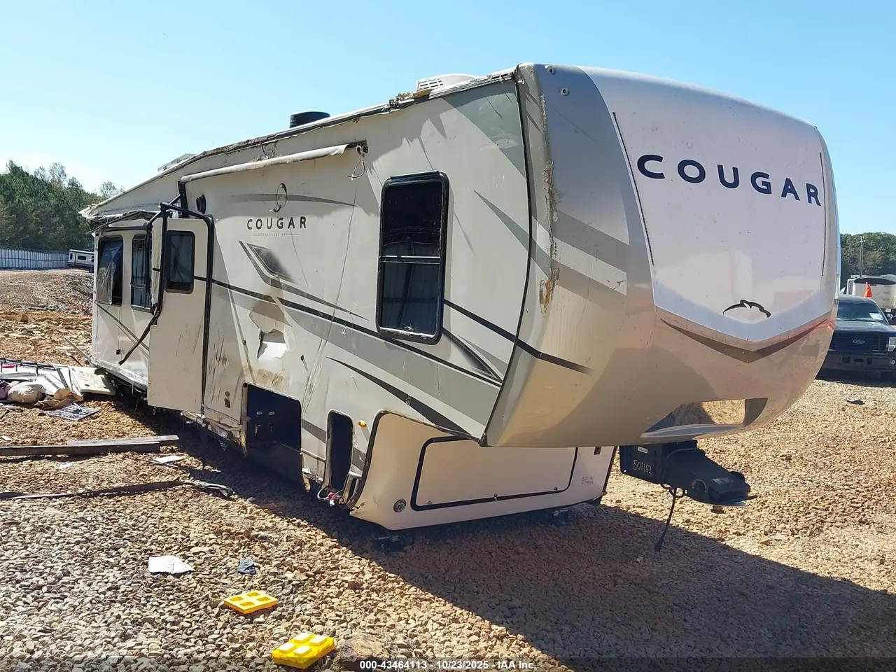 2025 Keystone Cougar