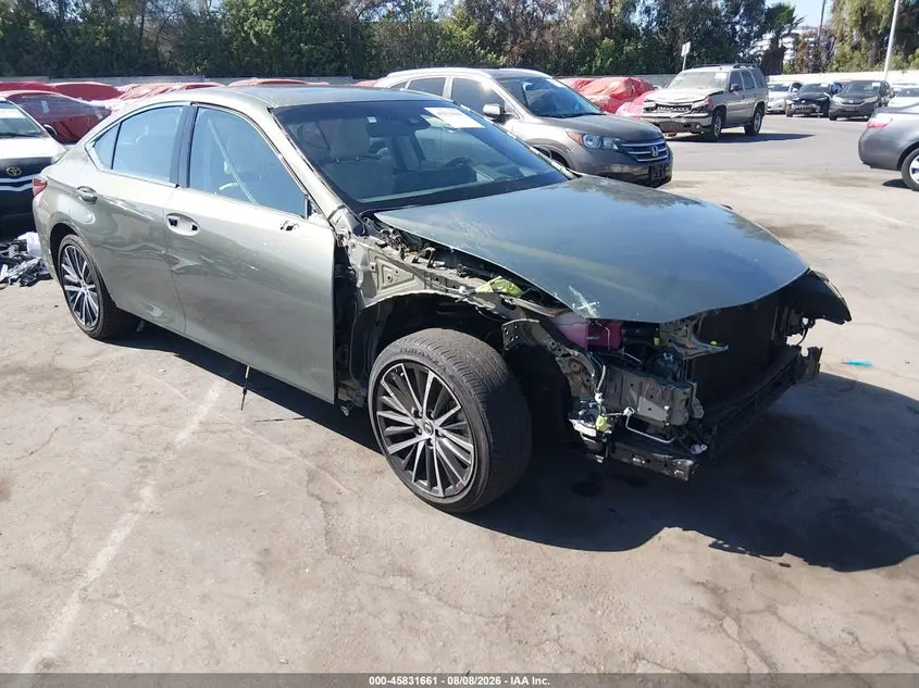 2024 Lexus ES 300h