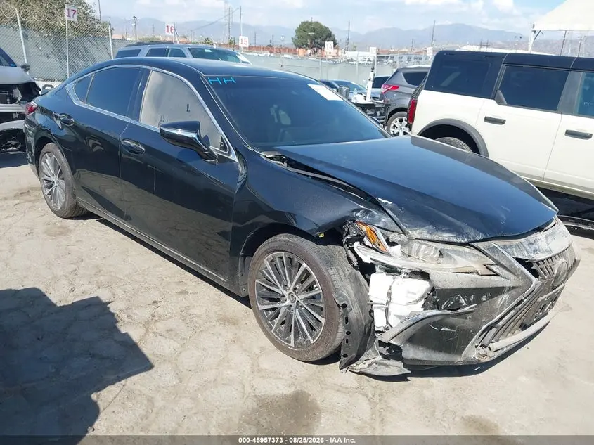 2025 Lexus ES 300h
