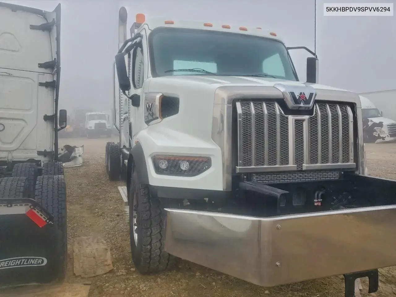 2025 Western Star 47X Chassis Truck Cab And Chassis