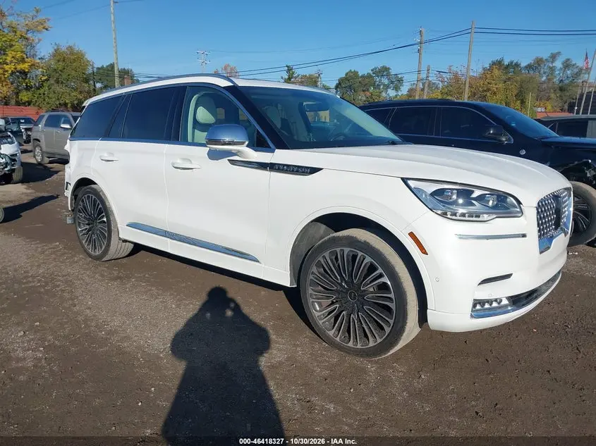 2022 Lincoln Aviator Black Label