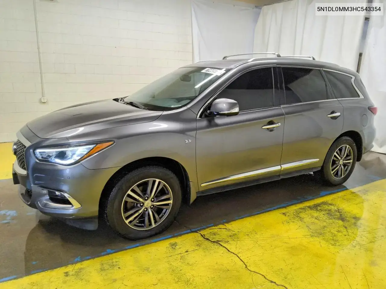 2017 Infiniti QX60 Base