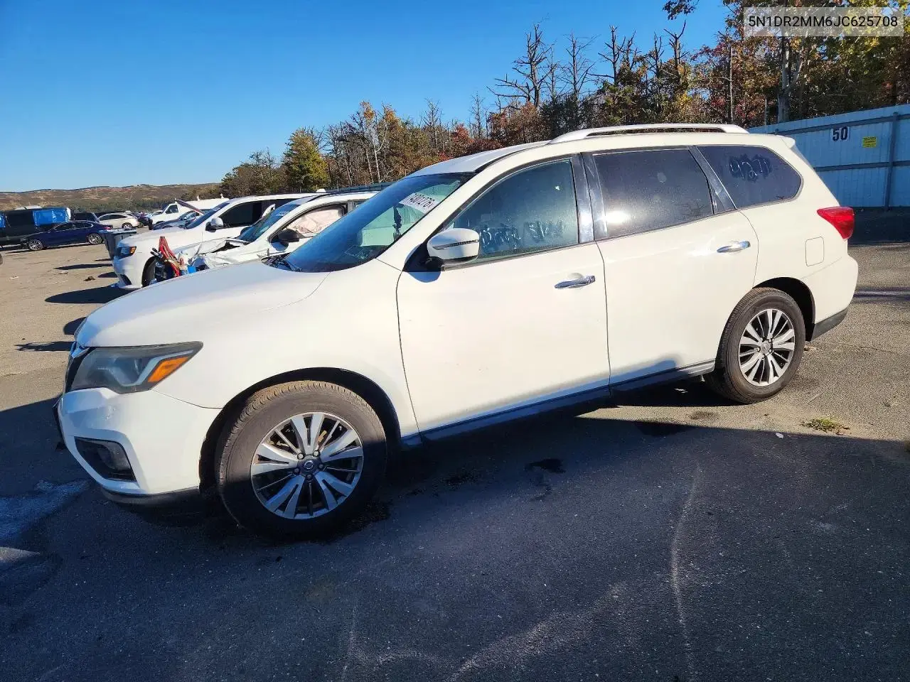 2018 Nissan Pathfinder SV