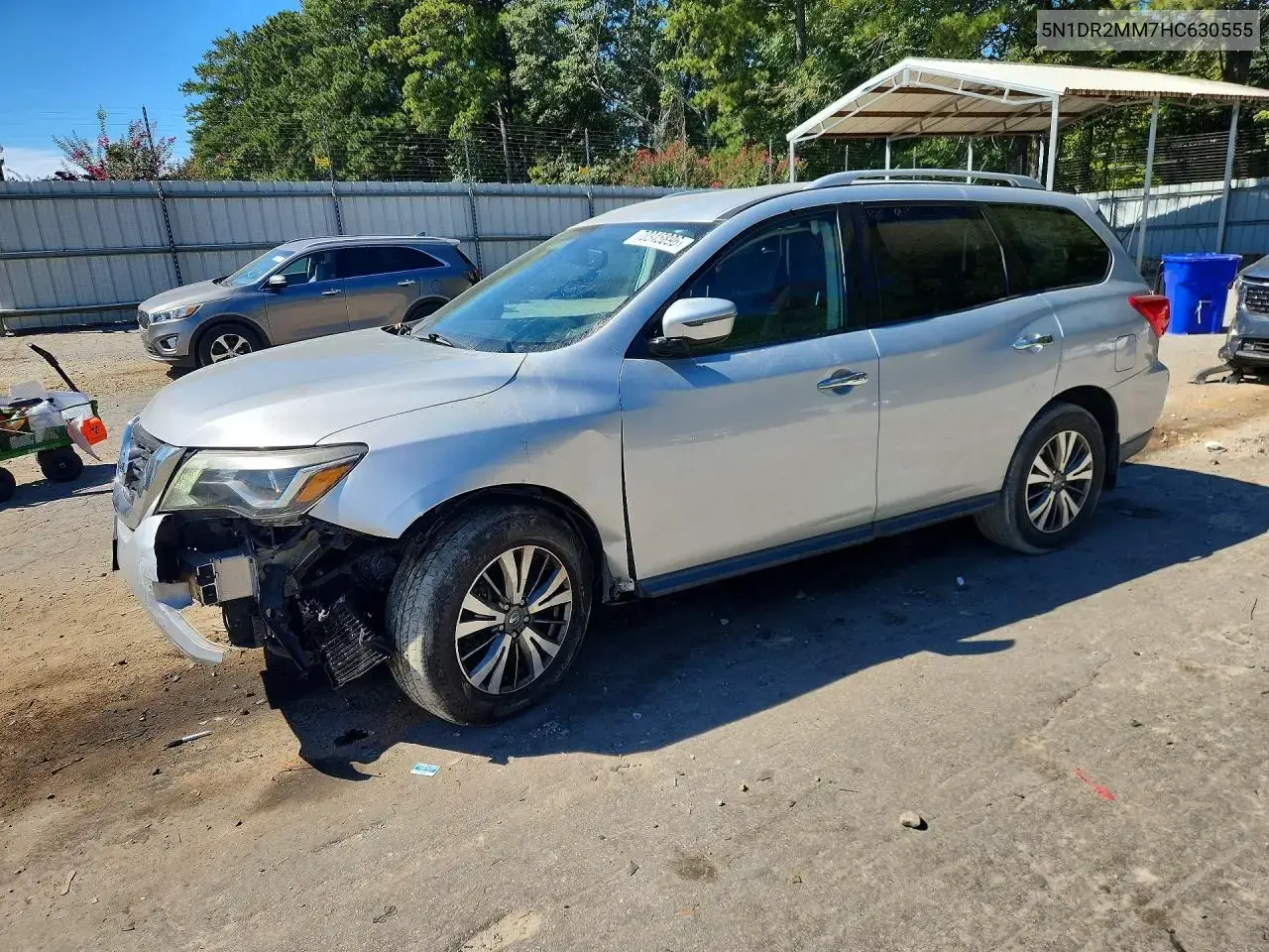 2017 Nissan Pathfinder SV