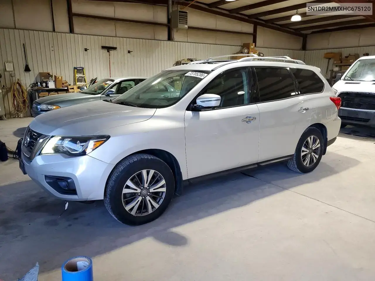 2017 Nissan Pathfinder SL