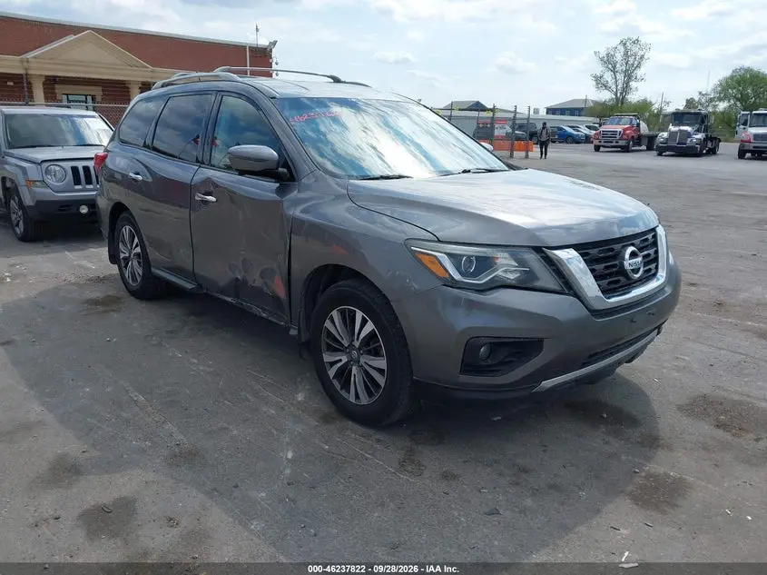 2017 Nissan Pathfinder SL