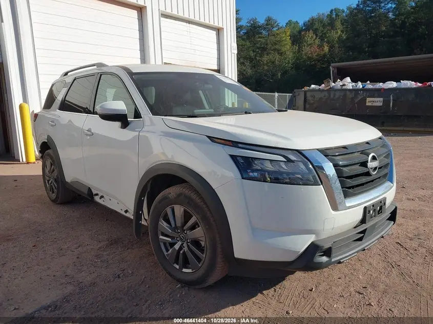 2025 Nissan Pathfinder SV FWD
