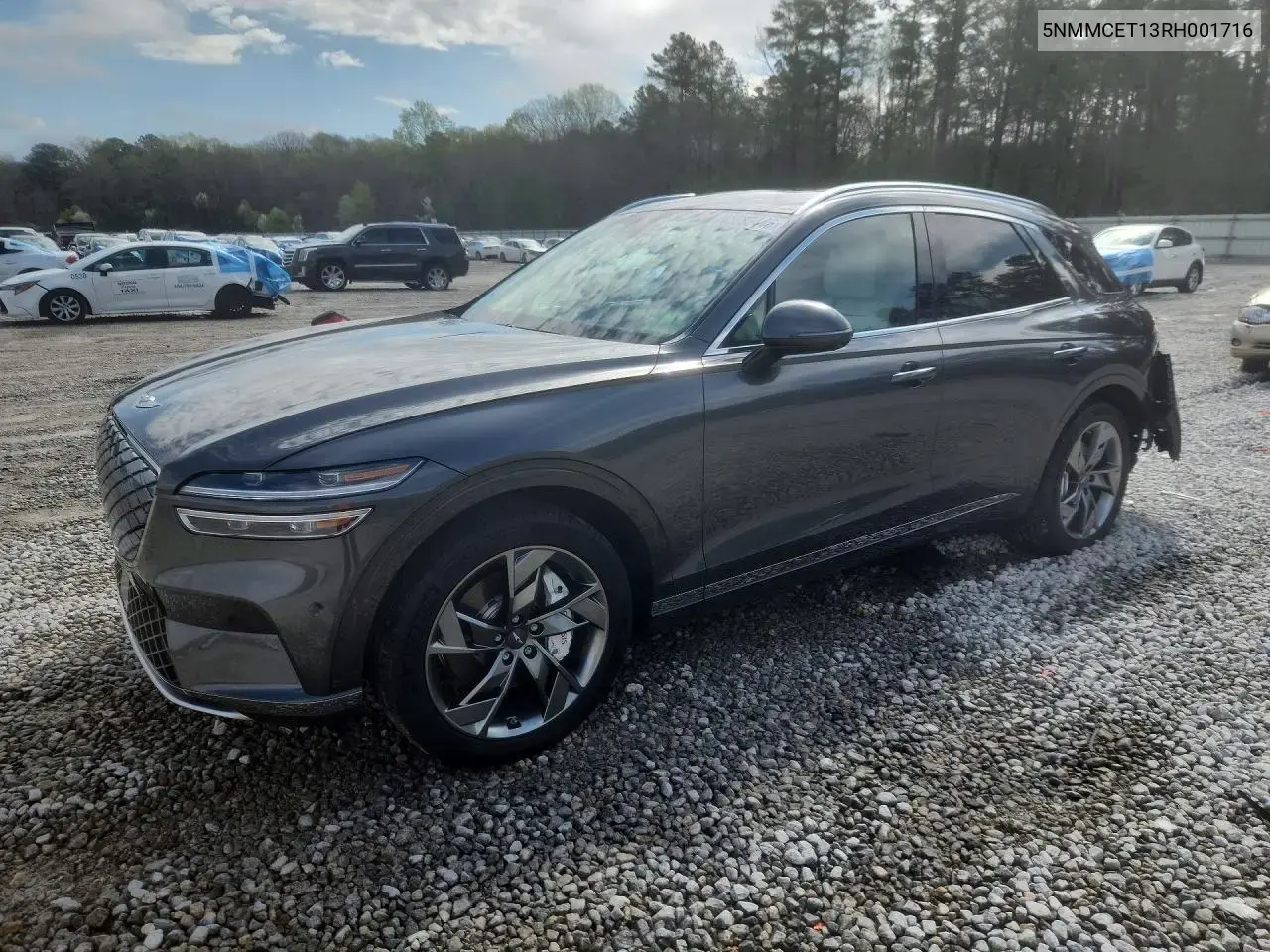 2024 Genesis Electrified GV70 Base