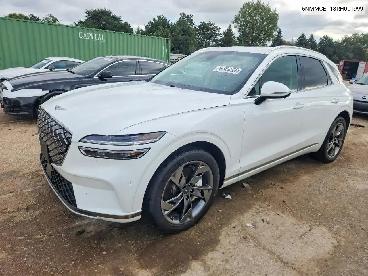 2024 Genesis Electrified GV70 Base