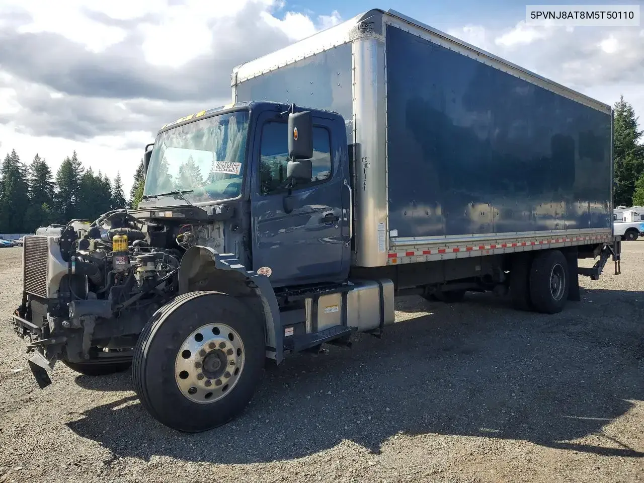 2021 Hino L6