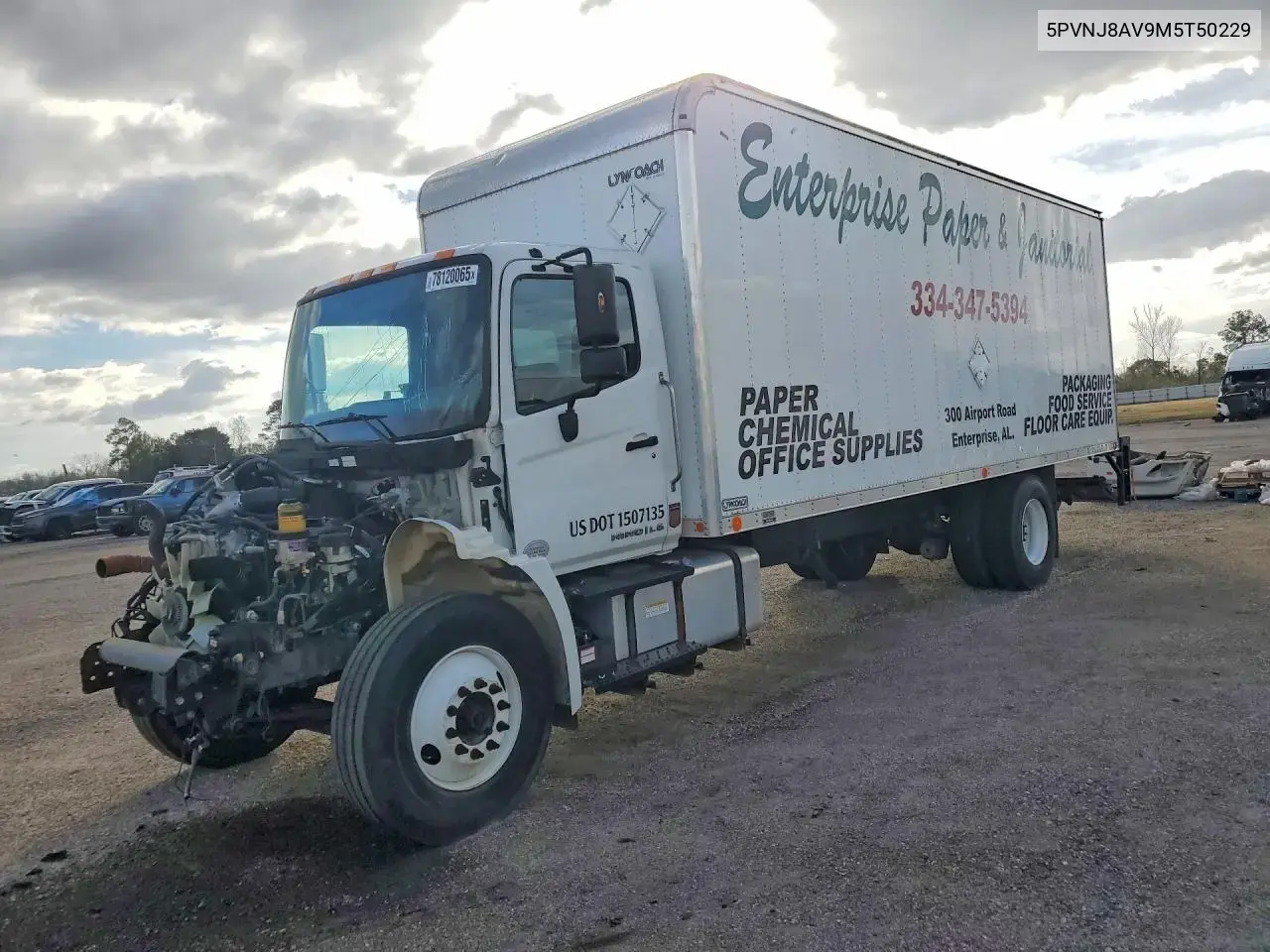2021 Hino L6 Box Truck