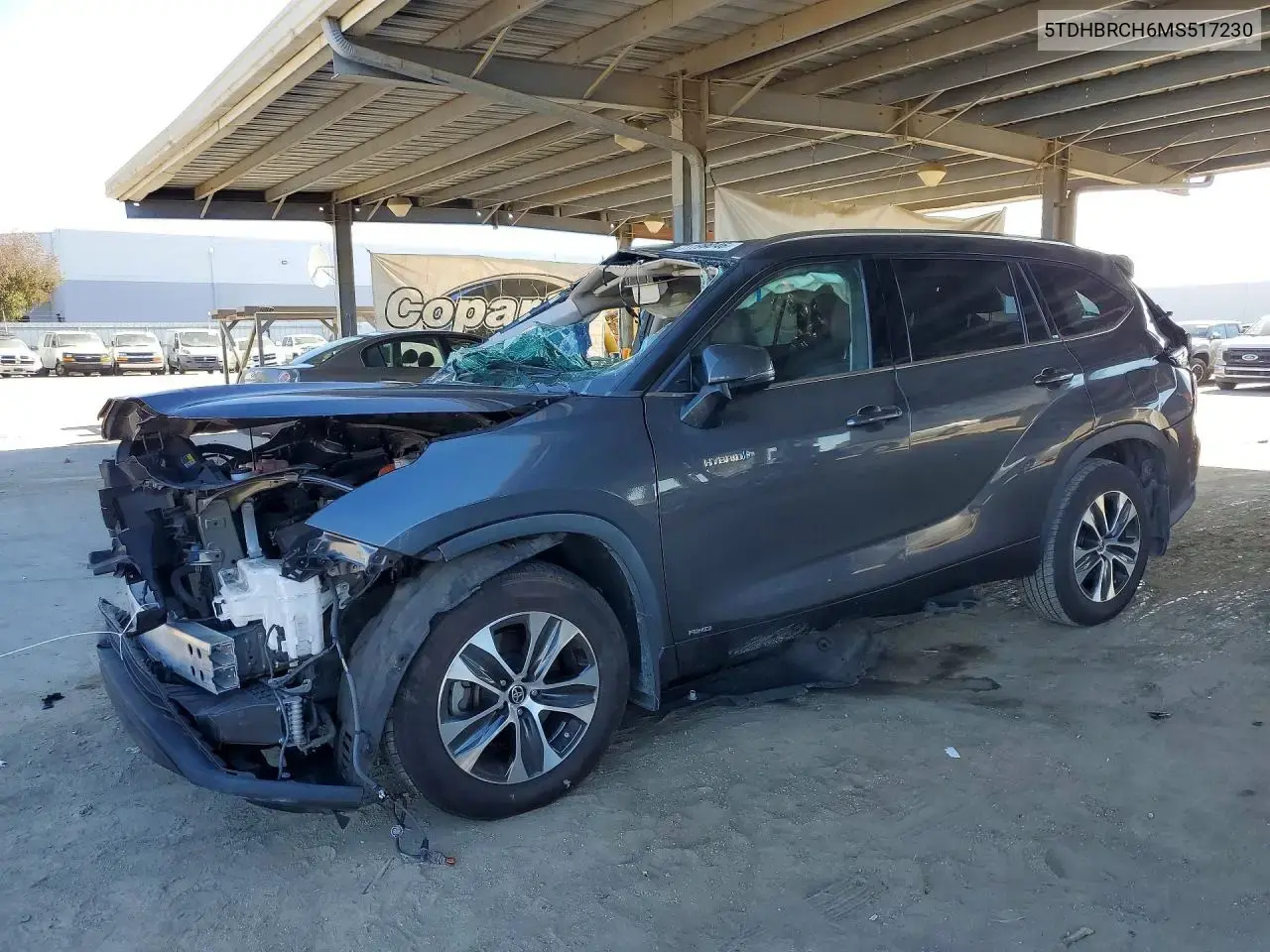 2021 Toyota Highlander Hybrid XLE