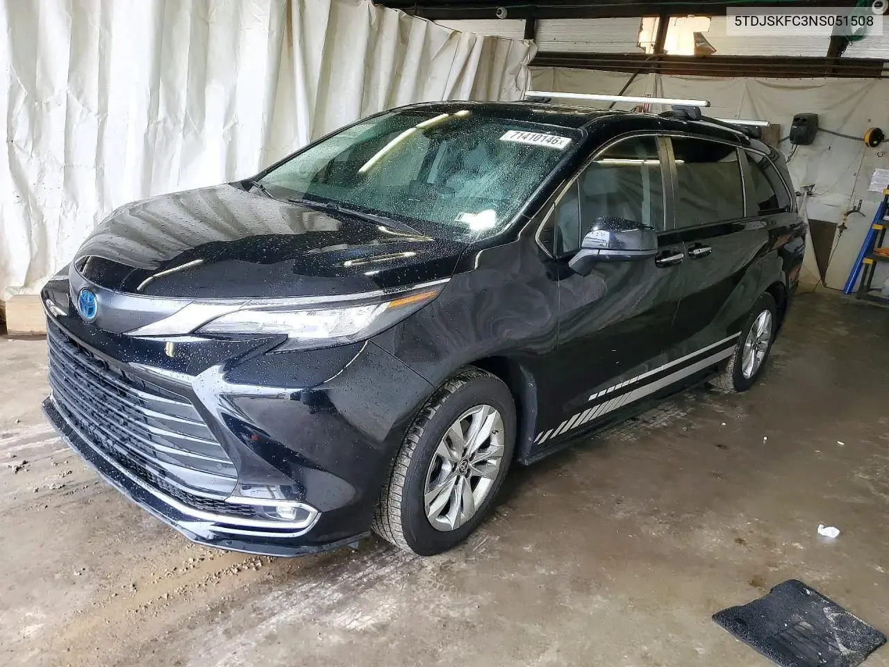 2022 Toyota Sienna XLE