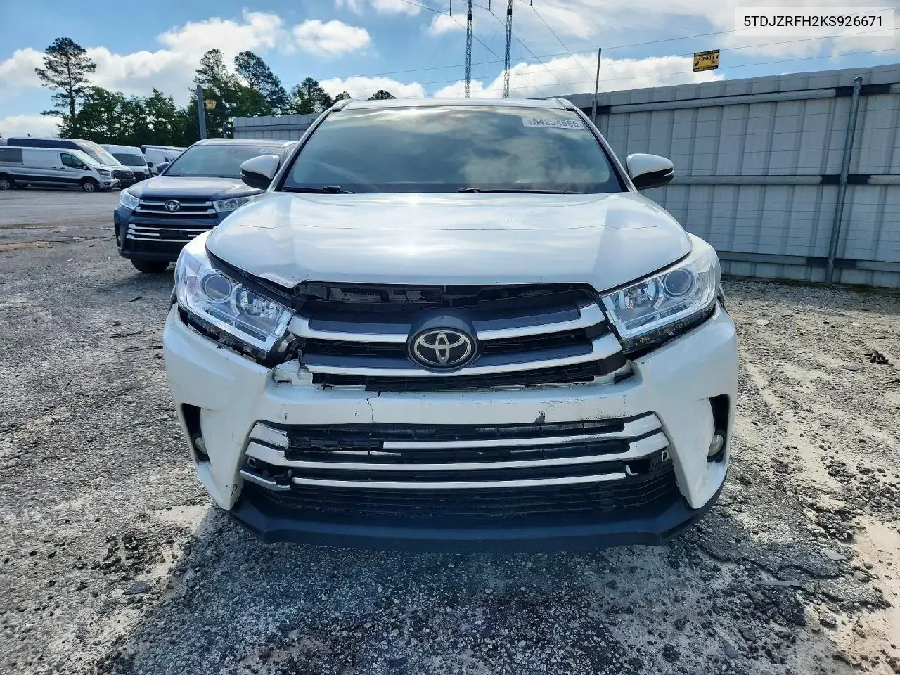 2019 Toyota Highlander XLE — 5