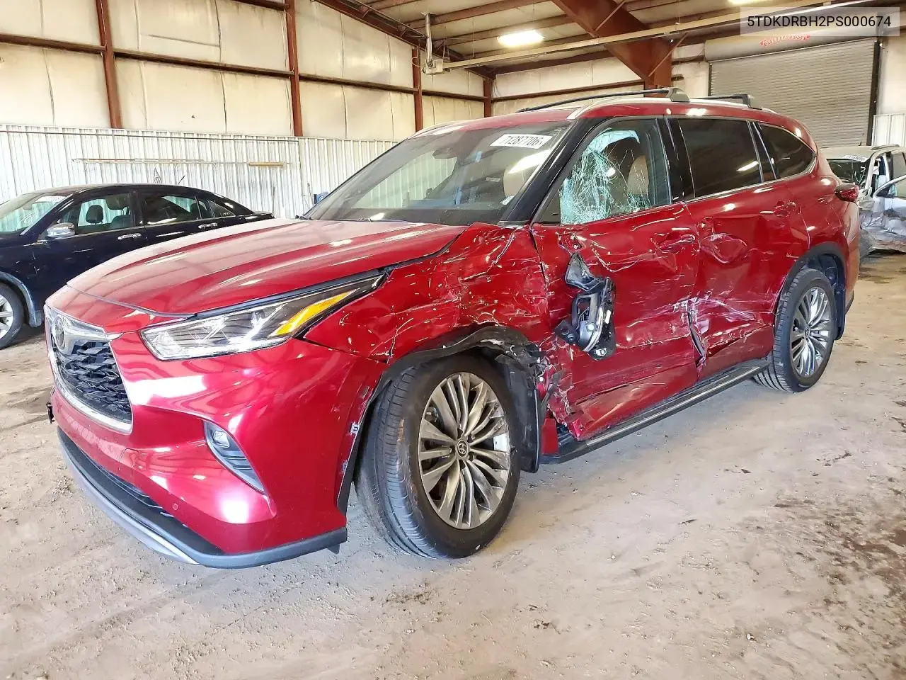 2023 Toyota Highlander L