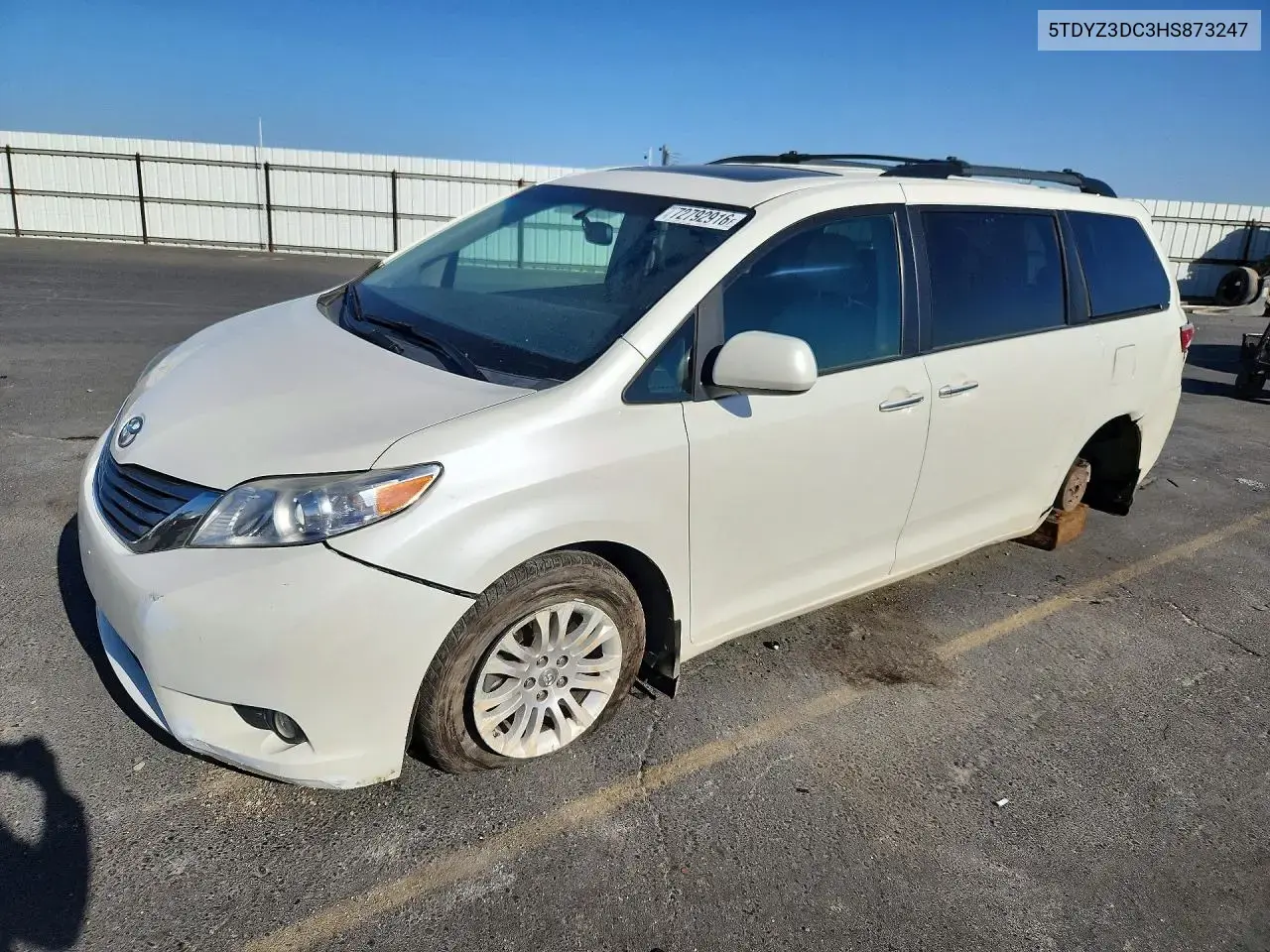 2017 Toyota Sienna XLE 8-Passenger