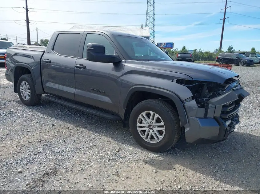 2026 Toyota Tundra SR5 Crewmax 5.5' Bed
