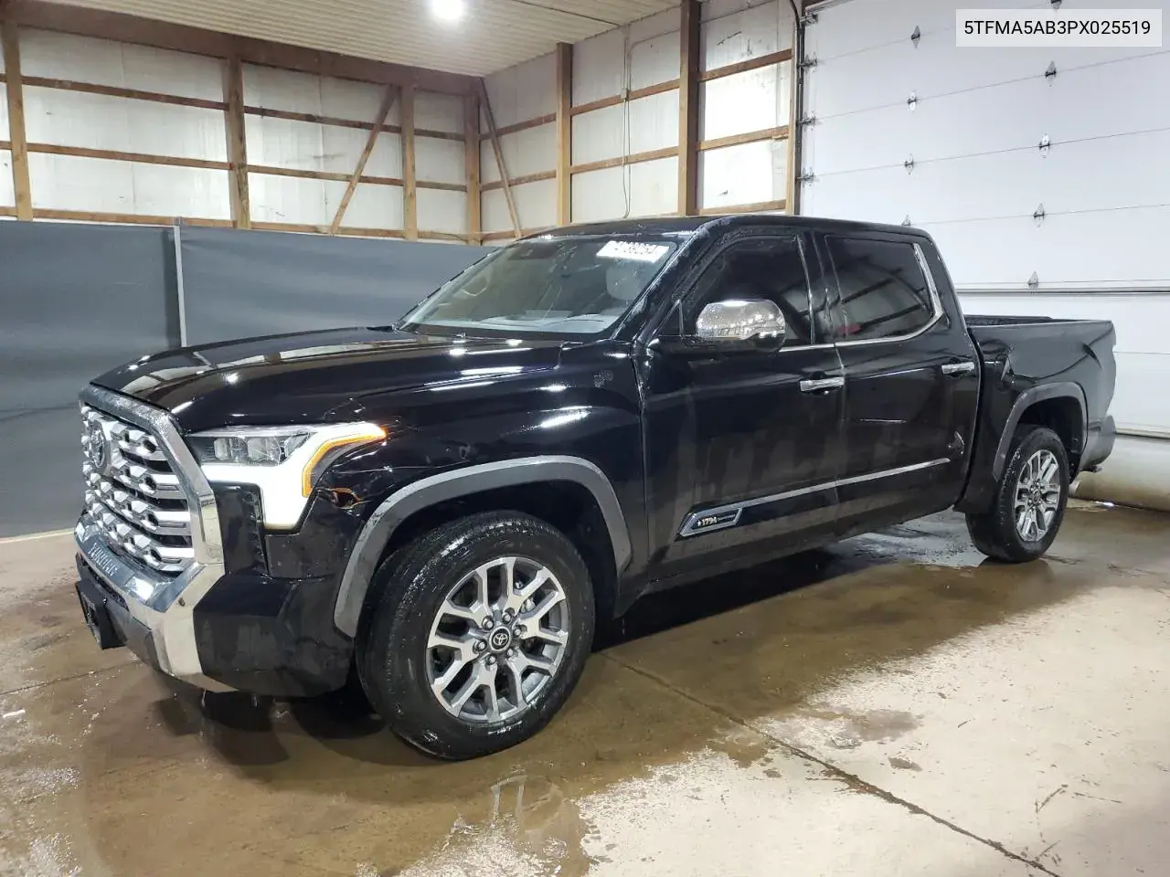 2023 Toyota Tundra Crewmax Platinum