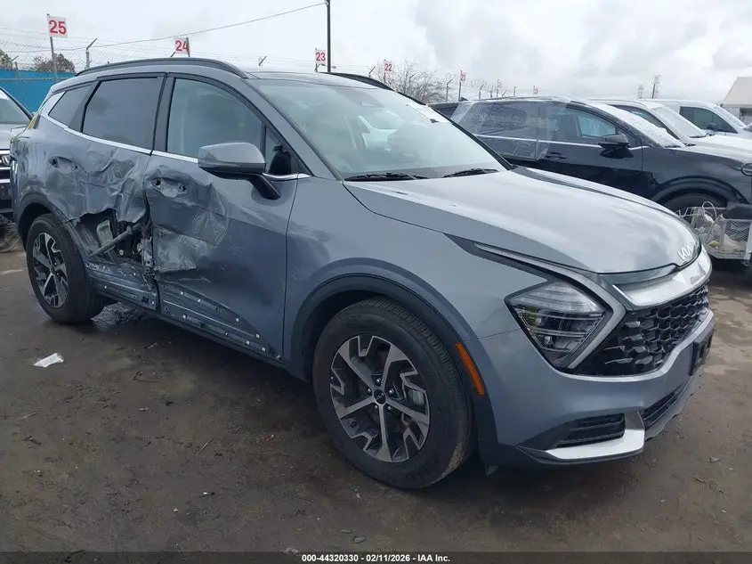 2025 Kia Sportage EX