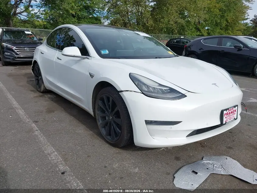 2018 Tesla Modelo 3 Long Range/Performance