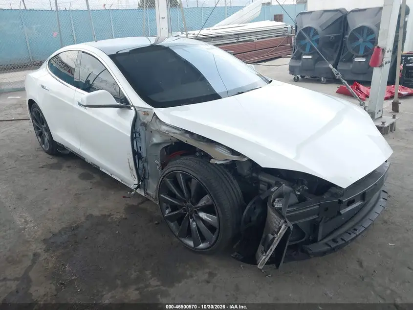 2020 Tesla Model S Long Range Dual Motor All-Wheel Drive/Long Range Plus Dual Motor All-Wheel Drive