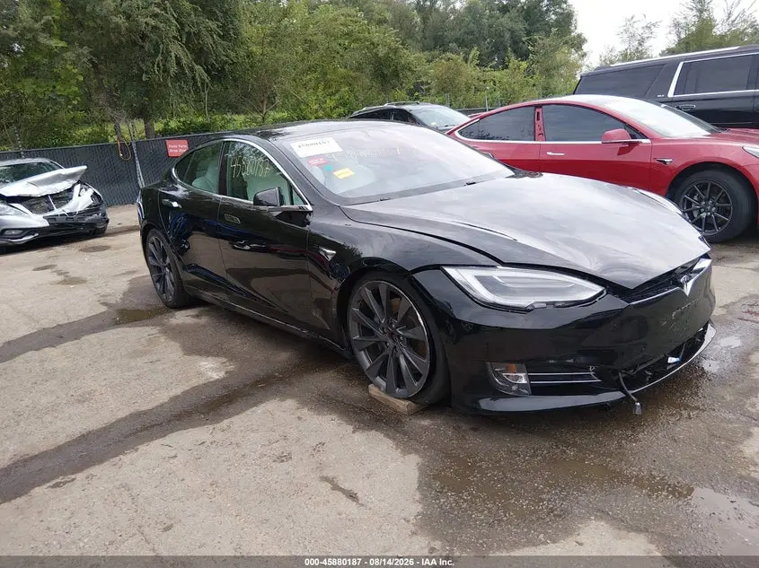 2020 Tesla Model S Long Range Dual Motor All-Wheel Drive/Long Range Plus Dual Motor All-Wheel Drive