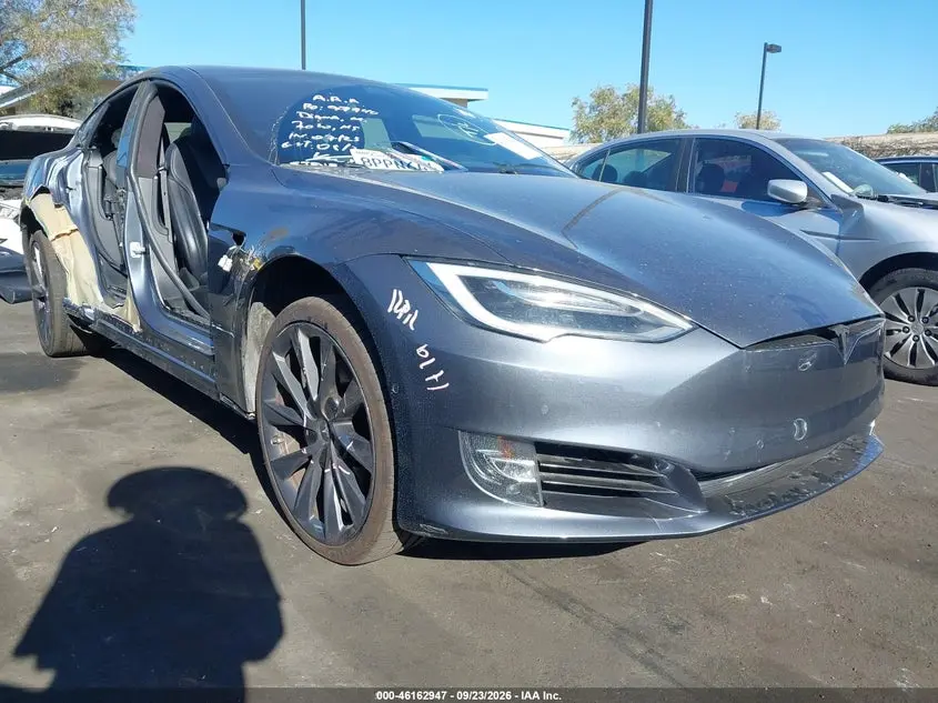 2020 Tesla Model S Long Range Dual Motor All-Wheel Drive/Long Range Plus Dual Motor All-Wheel Drive