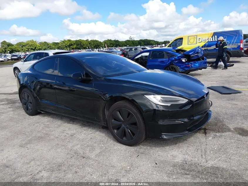 2021 Tesla Model S Plaid Tri Motor All-Wheel Drive