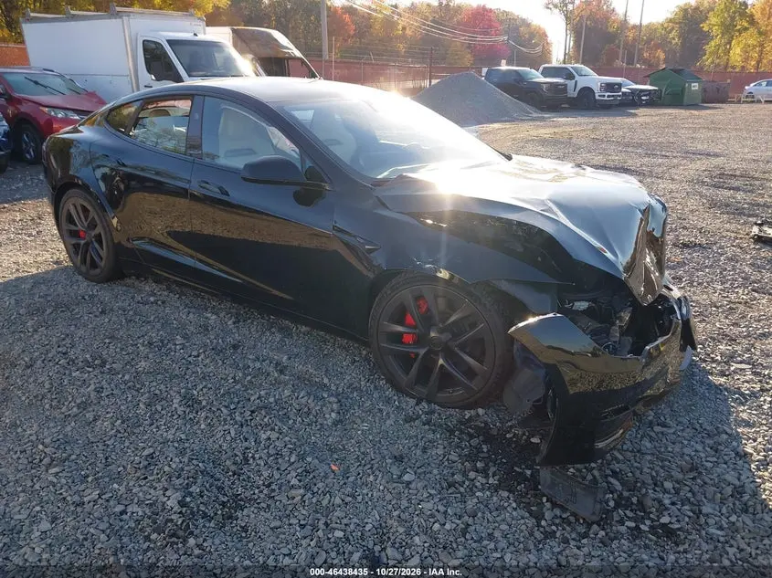 2024 Tesla Model S Plaid Tri Motor All-Wheel Drive