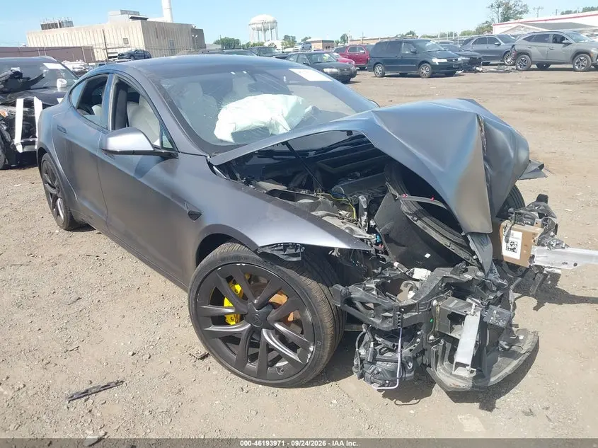 2021 Tesla Modelo S Plaid Tri Motor All-Wheel Drive