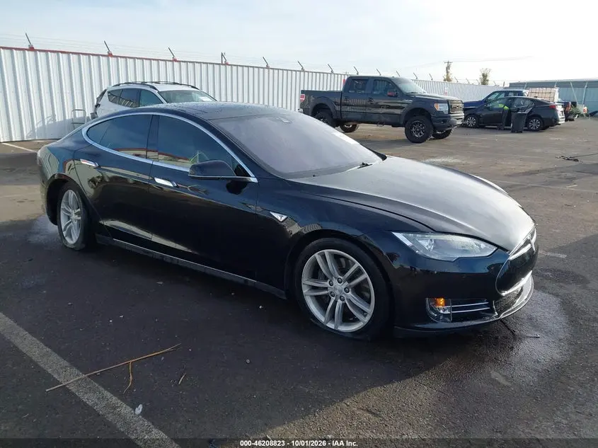 2015 Tesla Model S 85D/P85D
