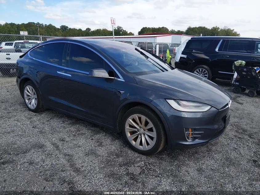 2020 Tesla Modelo X Long Range Dual Motor All-Wheel Drive/Long Range Plus Dual Motor All-Wheel Drive