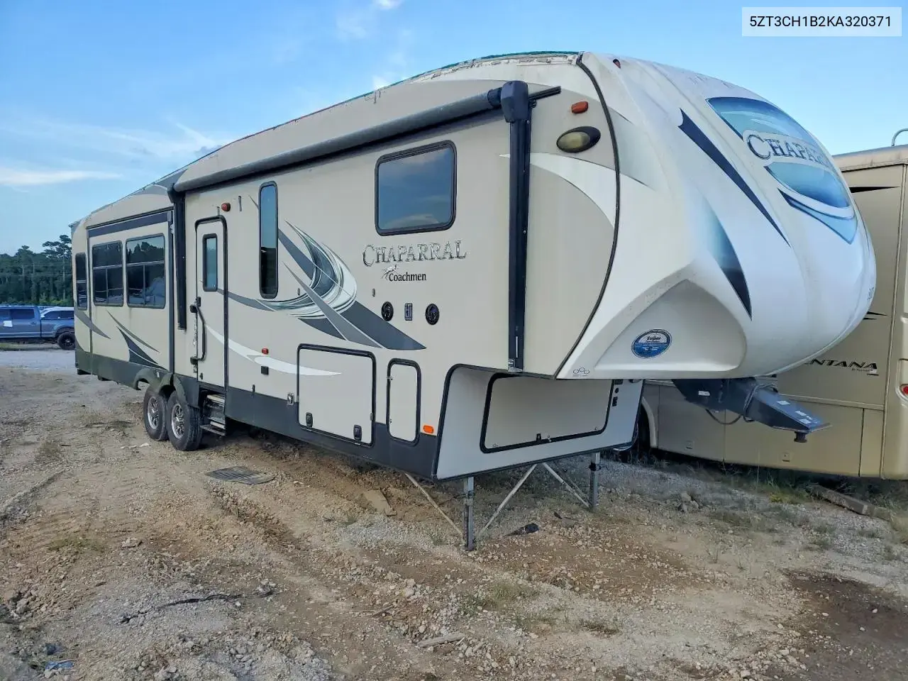 2019 Forest River Chaparral Camper