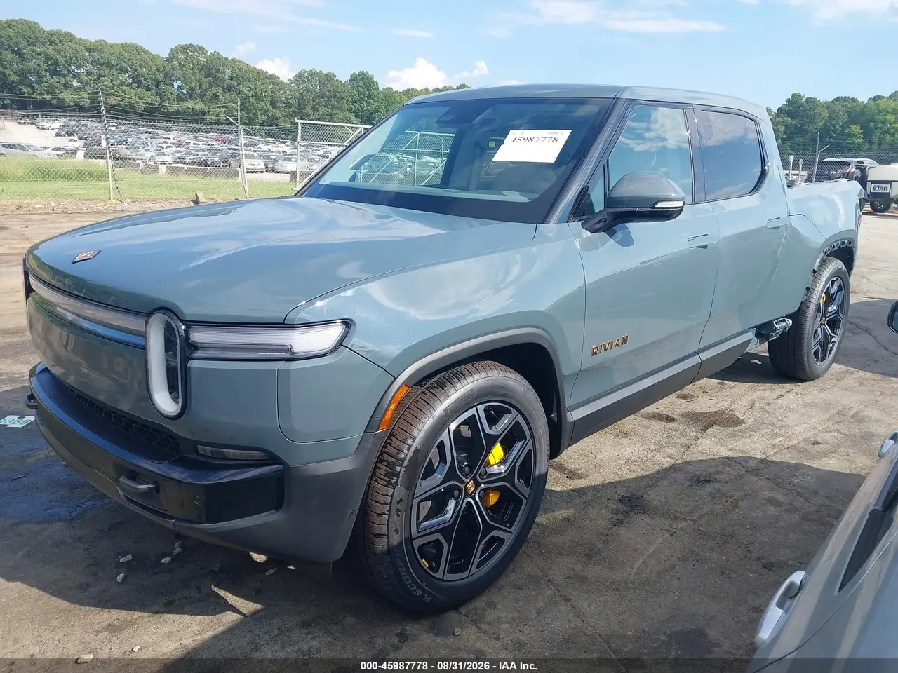 2026 Rivian R1T Tri Motor Max Pack