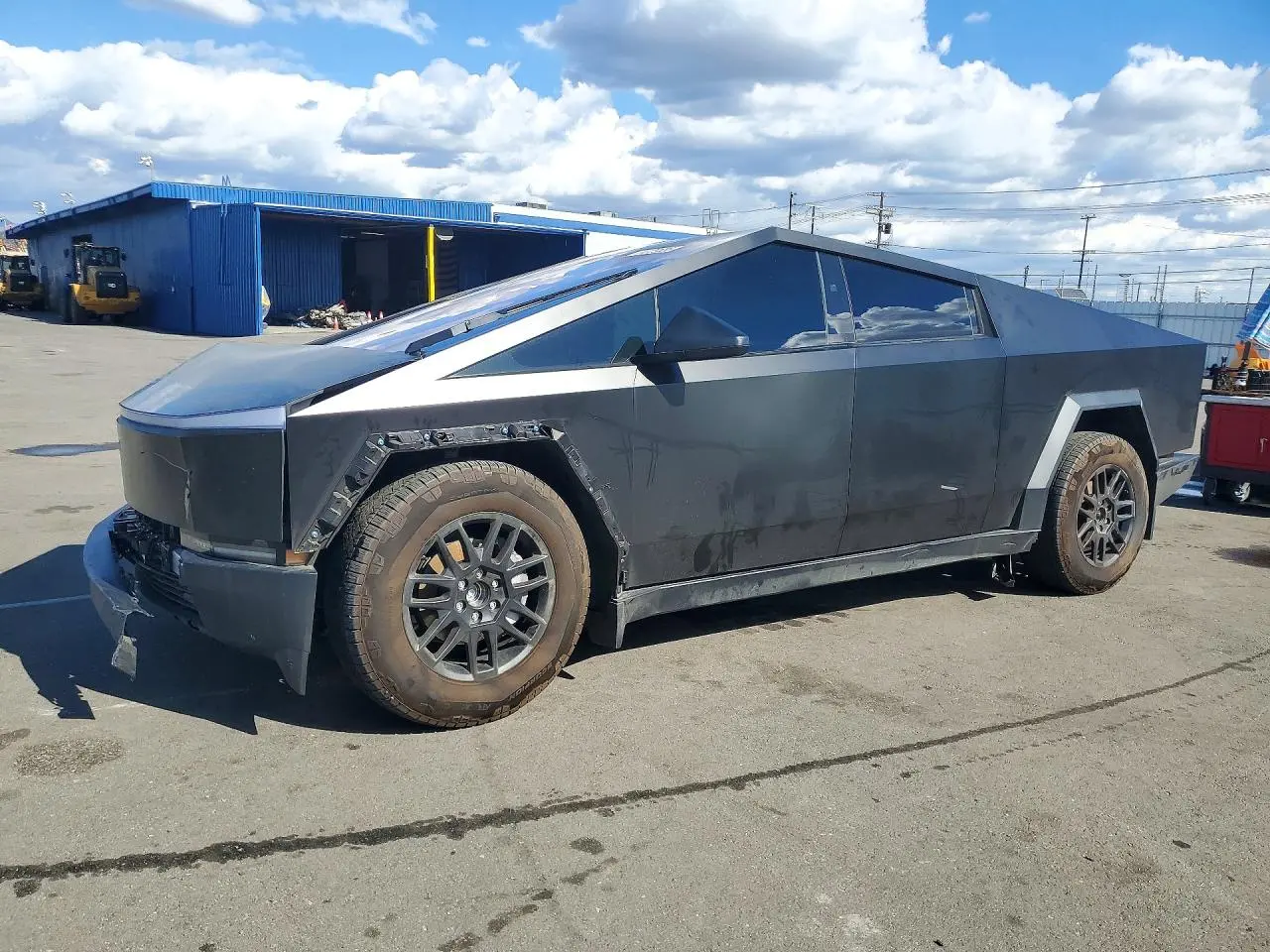 2026 Tesla Cybertruck