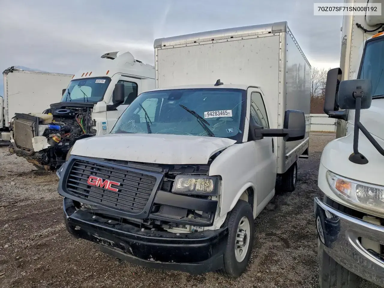 2025 GMC Savana Cutaway G3500