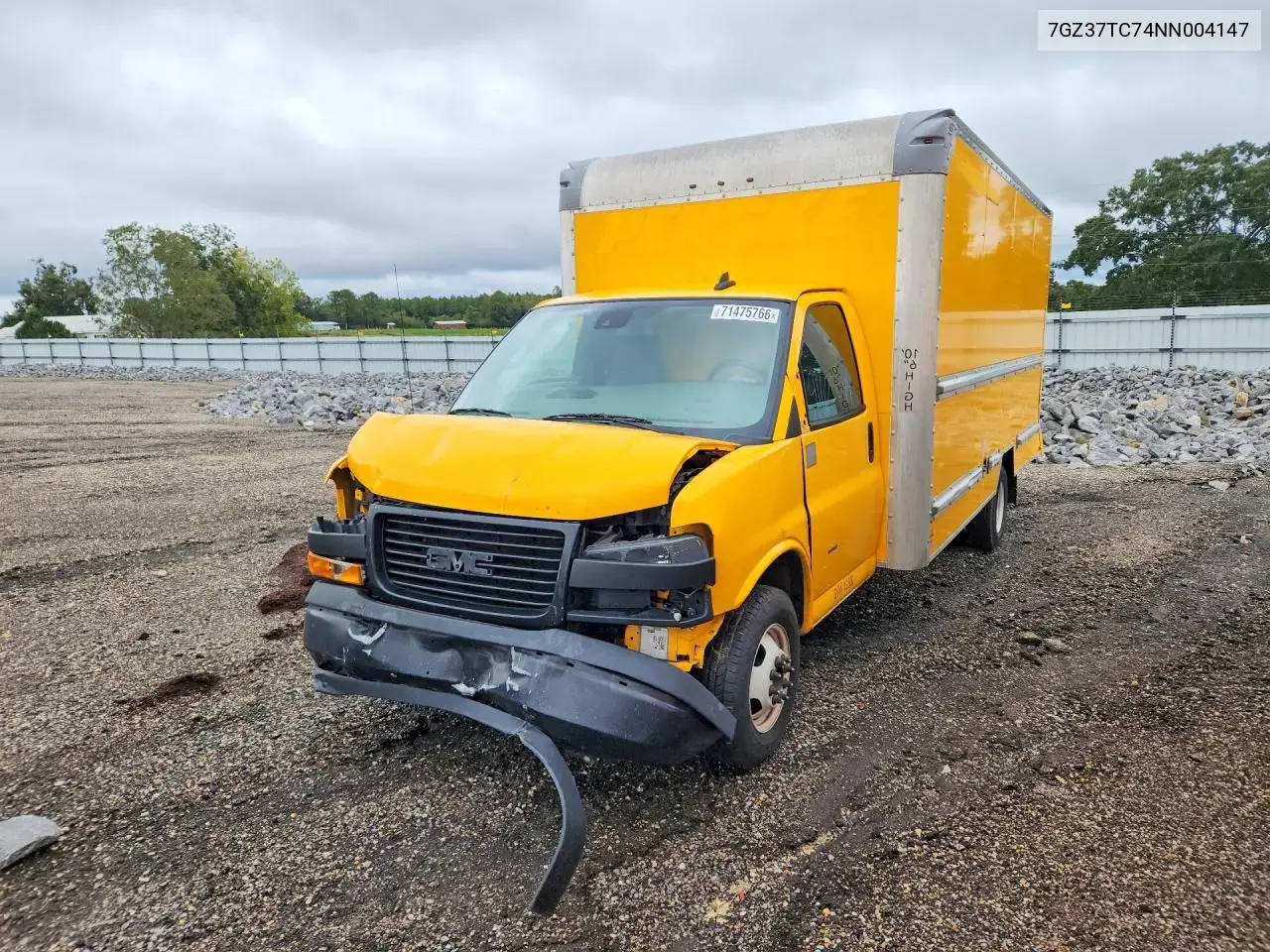 2022 GMC Savana Box Truck