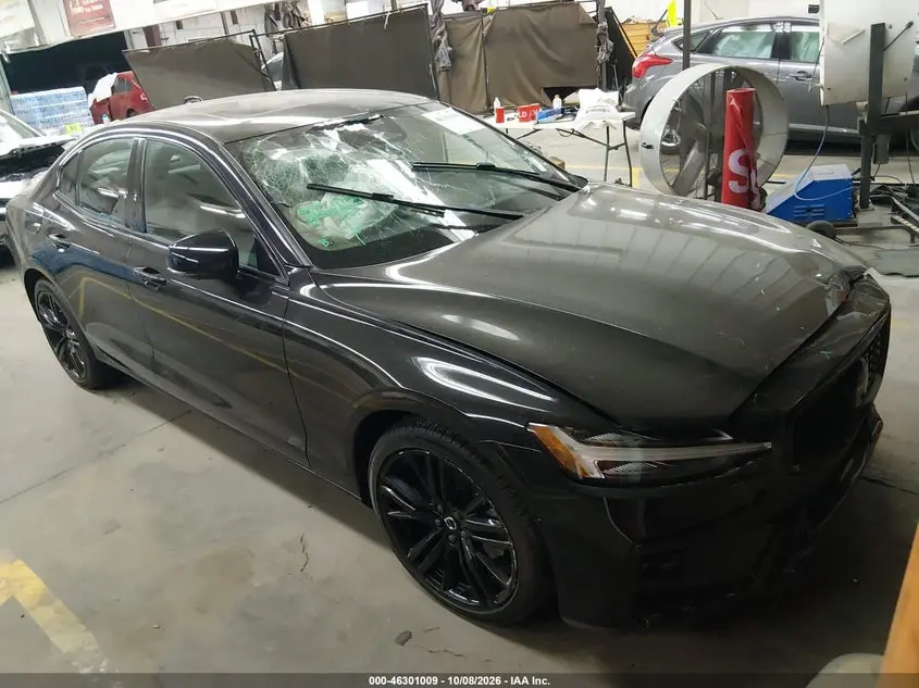 2024 Volvo S60 B5 Plus Black Edition