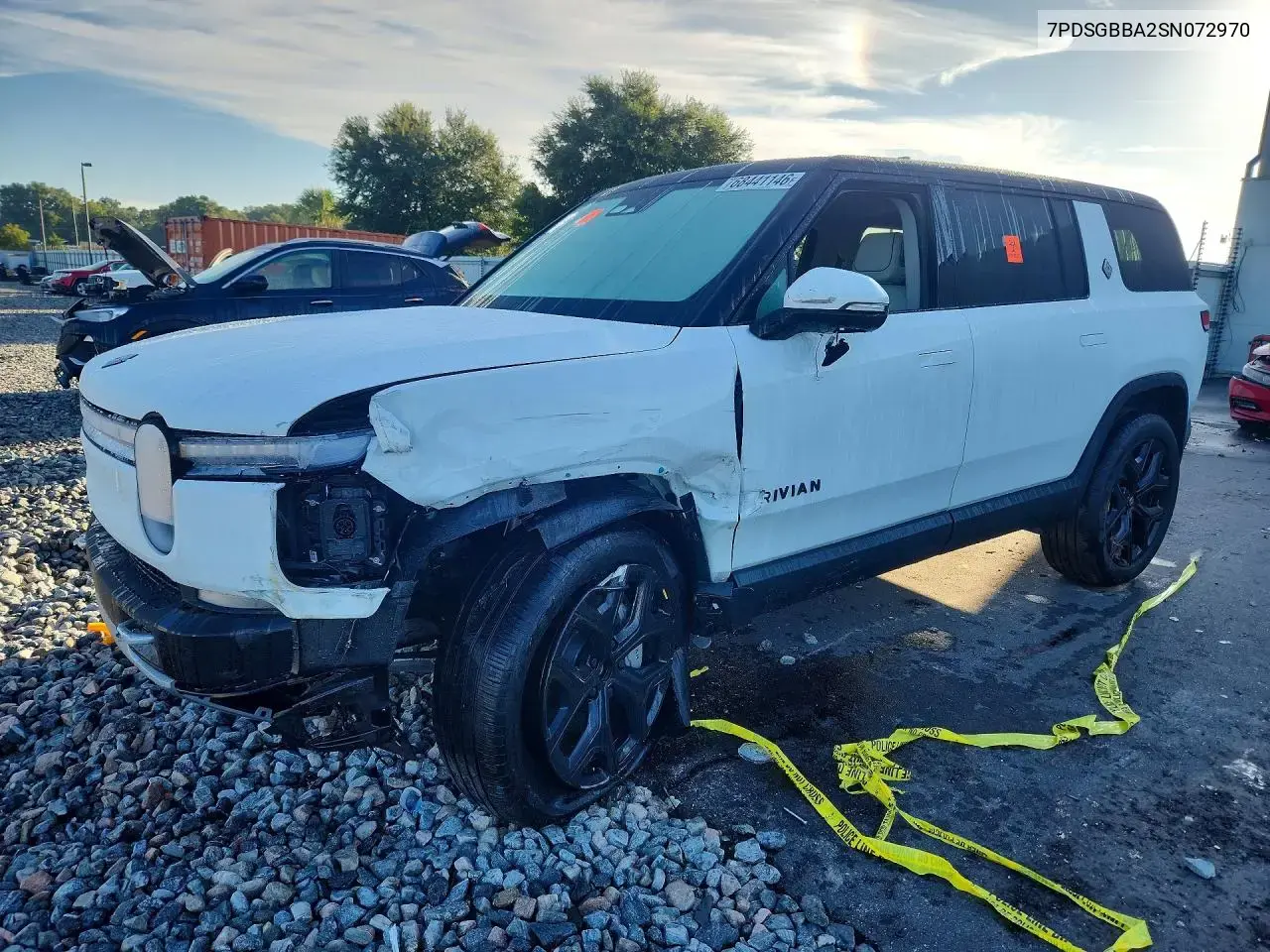 2025 Rivian R1S Adventure