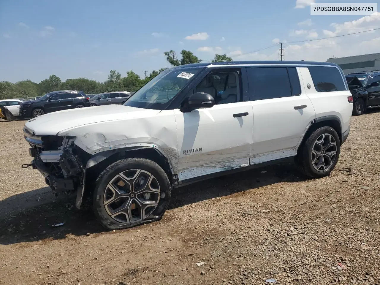 2025 Rivian R1S Adventure