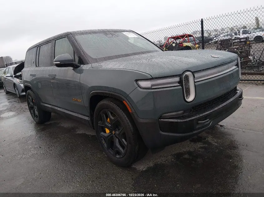 2025 Rivian R1S Ascend Tri Motor Max Pack/Premium Tri Motor Max Pack