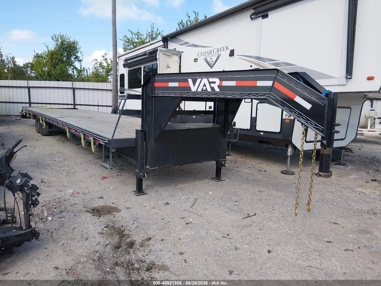 2026 Trailer Var 40' Flatbed Gooseneck