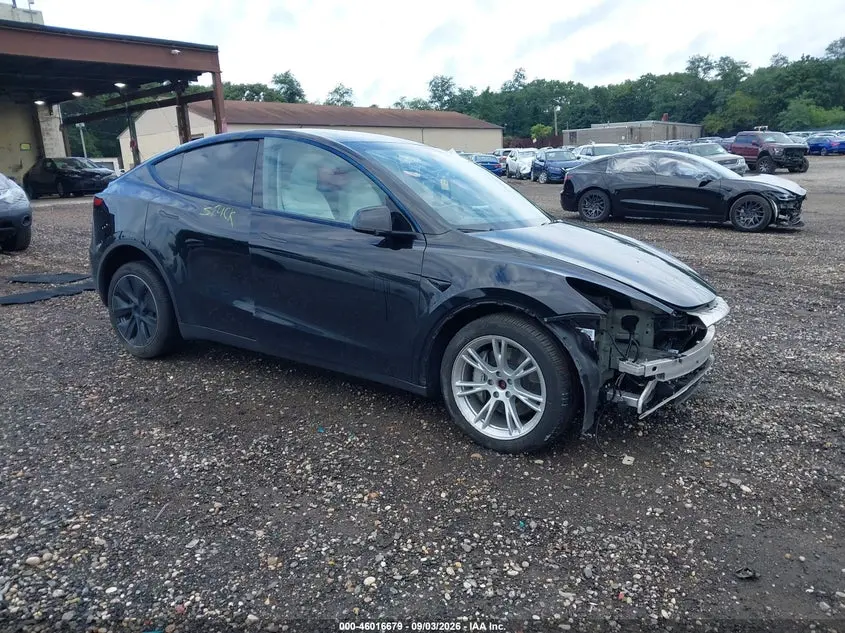 2024 Tesla Model Y Long Range Dual Motor All-Wheel Drive