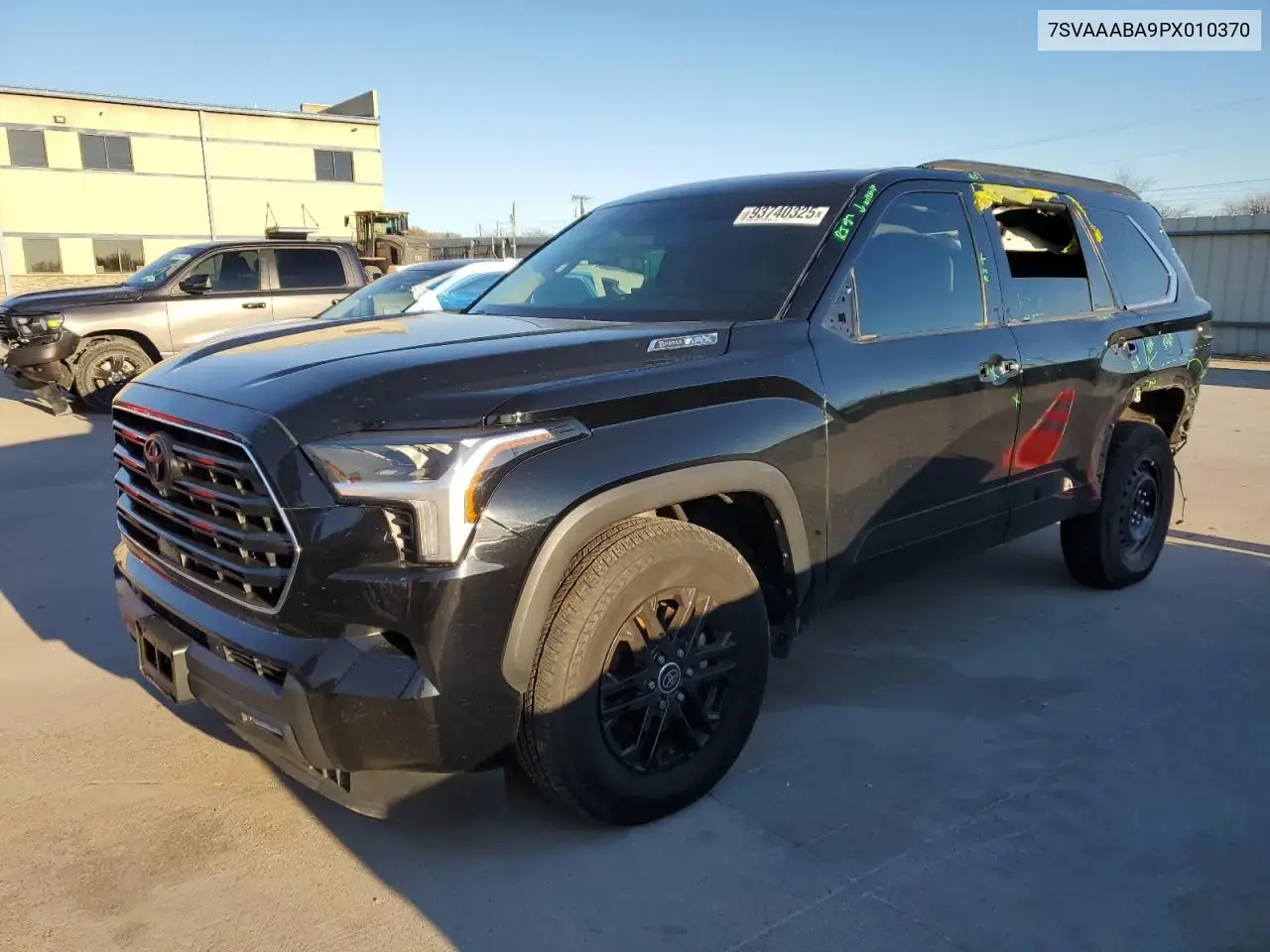 2023 Toyota Sequoia SR5