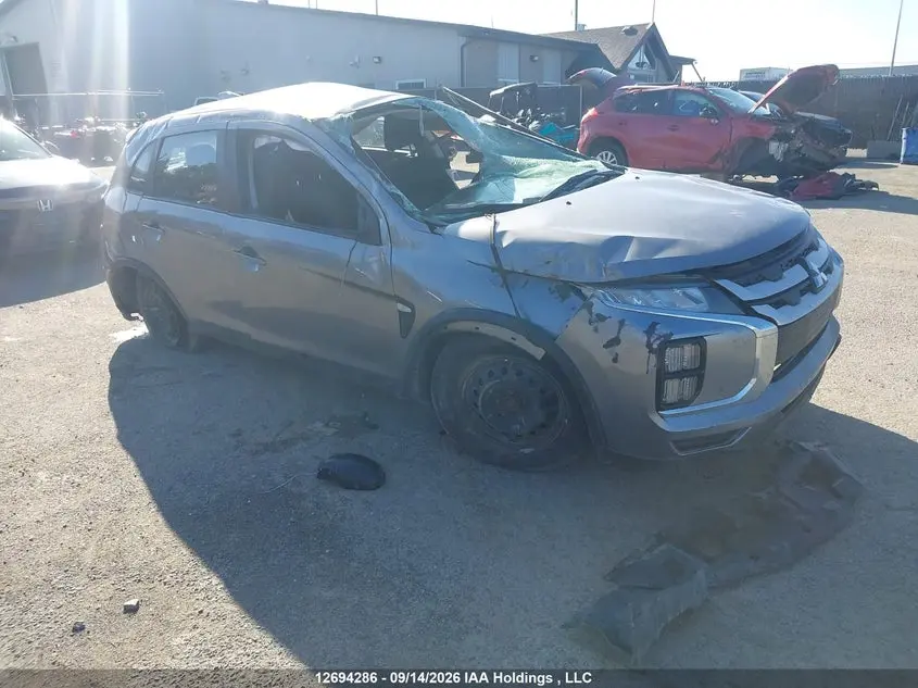 2020 Mitsubishi Rvr ES